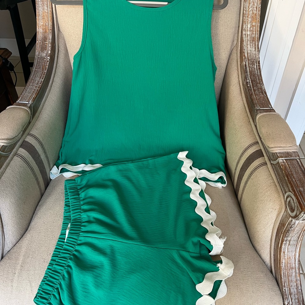 Green Sleeveless Top and Shorts Set with White Ric Rac Trim